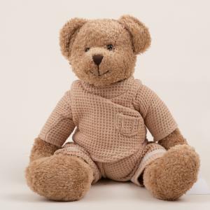 Large seated bear